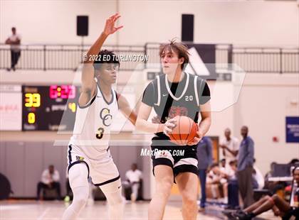 Thumbnail 2 in Carmel Christian vs. Southern California Academy (Holiday Hoopsgiving) photogallery.