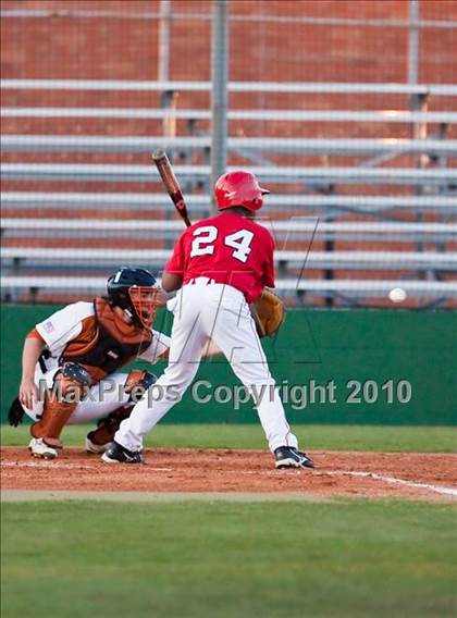 Thumbnail 3 in Alvin vs North Shore (Alvin Tournament) photogallery.