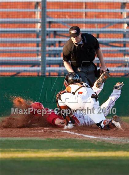 Thumbnail 1 in Alvin vs North Shore (Alvin Tournament) photogallery.