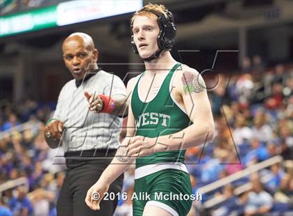 Thumbnail 1 in NCHSAA Championships (Finals) photogallery.