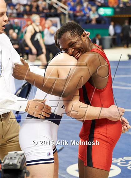Thumbnail 1 in NCHSAA Championships (Finals) photogallery.