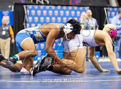 Thumbnail 2 in NCHSAA Championships (Finals) photogallery.