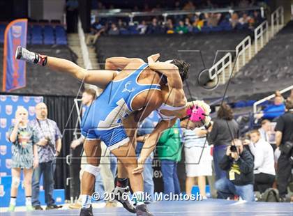 Thumbnail 1 in NCHSAA Championships (Finals) photogallery.