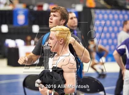 Thumbnail 1 in NCHSAA Championships (Finals) photogallery.
