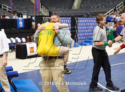 Thumbnail 1 in NCHSAA Championships (Finals) photogallery.