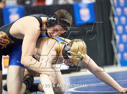Thumbnail 1 in NCHSAA Championships (Finals) photogallery.