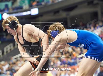 Thumbnail 1 in NCHSAA Championships (Finals) photogallery.