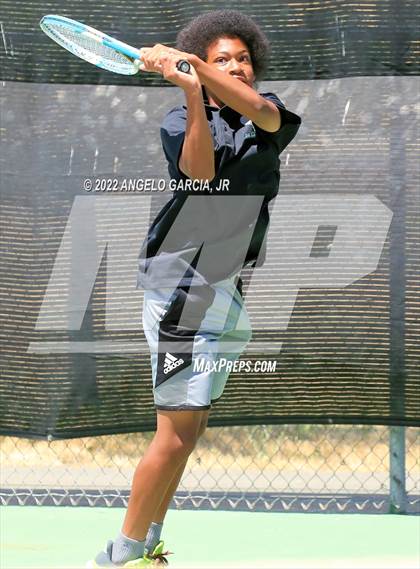 Thumbnail 1 in Bay Valley Athletic League Tennis Championship photogallery.