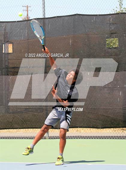 Thumbnail 2 in Bay Valley Athletic League Tennis Championship photogallery.