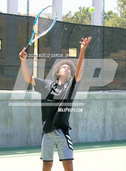 Thumbnail 2 in Bay Valley Athletic League Tennis Championship photogallery.