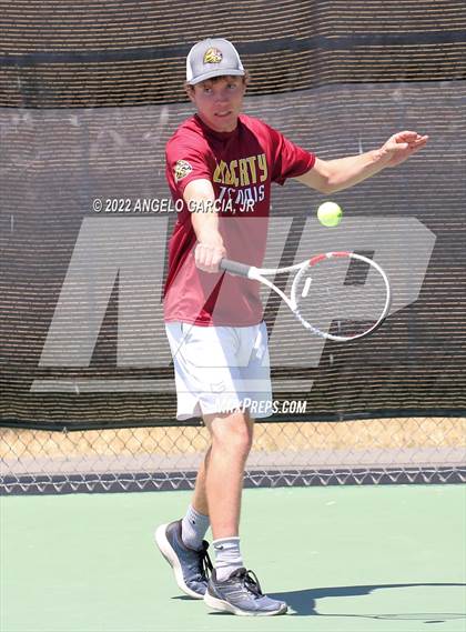 Thumbnail 2 in Bay Valley Athletic League Tennis Championship photogallery.