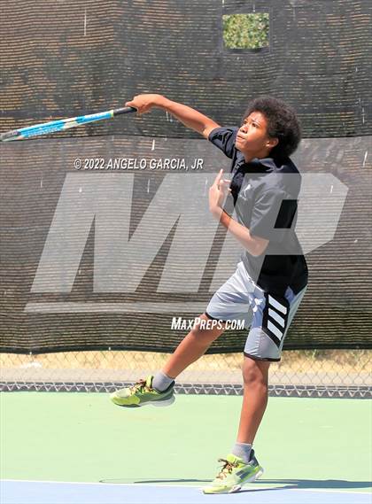 Thumbnail 3 in Bay Valley Athletic League Tennis Championship photogallery.