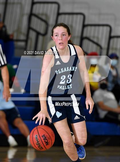 Thumbnail 2 in Pleasant Valley vs. McClatchy (Dorothy Speck Memorial) photogallery.