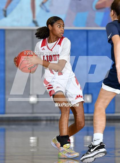 Thumbnail 2 in Pleasant Valley vs. McClatchy (Dorothy Speck Memorial) photogallery.