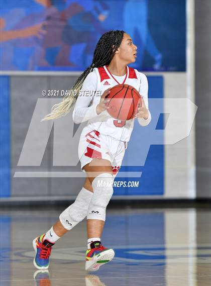 Thumbnail 2 in Pleasant Valley vs. McClatchy (Dorothy Speck Memorial) photogallery.