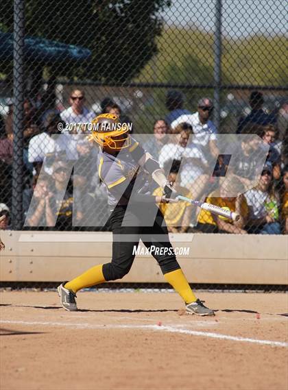 Thumbnail 1 in Thomas Jefferson vs Mountain View (CHSAA 4A First Round) photogallery.