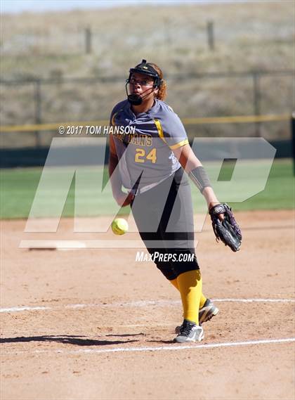 Thumbnail 3 in Thomas Jefferson vs Mountain View (CHSAA 4A First Round) photogallery.