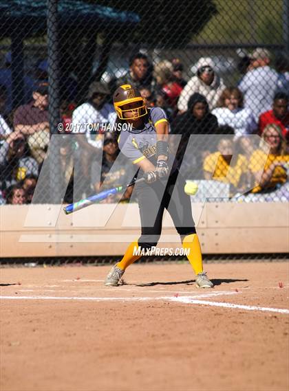 Thumbnail 2 in Thomas Jefferson vs Mountain View (CHSAA 4A First Round) photogallery.