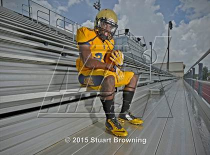 Thumbnail 3 in St. Thomas Aquinas (2015 Preseason Top 25 Photo Shoot)  photogallery.