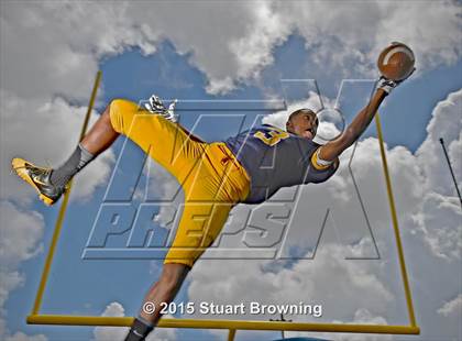 Thumbnail 2 in St. Thomas Aquinas (2015 Preseason Top 25 Photo Shoot)  photogallery.