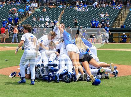 Thumbnail 1 in Friendswood vs. Georgetown (UIL 5A Baseball Final) photogallery.