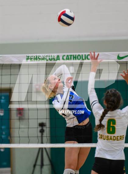 Thumbnail 2 in JV: Arnold @ Pensacola Catholic photogallery.