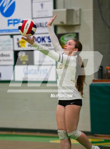 Thumbnail 1 in JV: Arnold @ Pensacola Catholic photogallery.