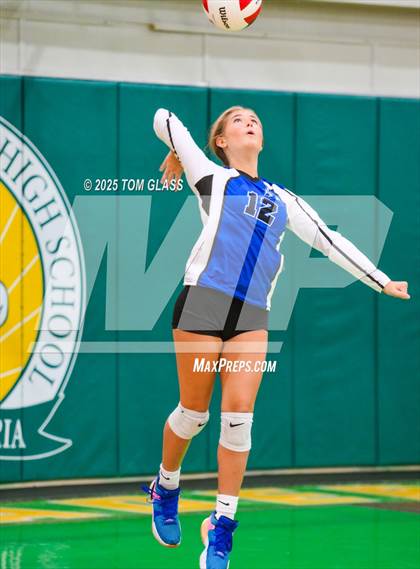 Thumbnail 1 in JV: Arnold @ Pensacola Catholic photogallery.