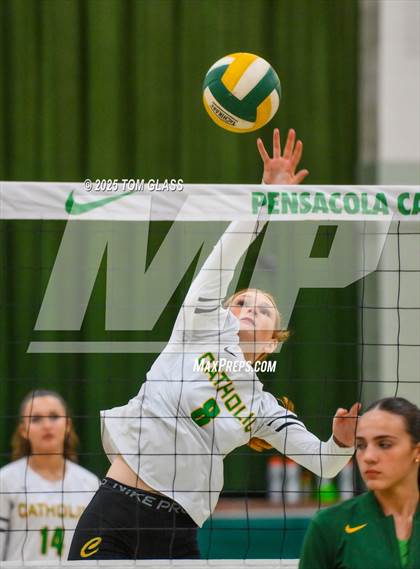 Thumbnail 2 in JV: Arnold @ Pensacola Catholic photogallery.