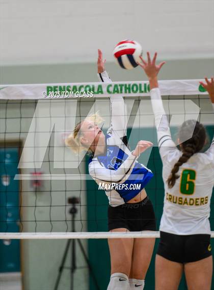 Thumbnail 3 in JV: Arnold @ Pensacola Catholic photogallery.