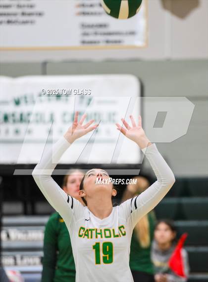 Thumbnail 2 in JV: Arnold @ Pensacola Catholic photogallery.