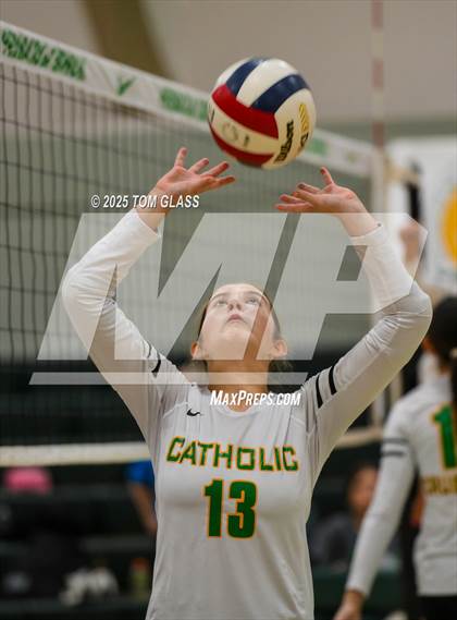 Thumbnail 2 in JV: Arnold @ Pensacola Catholic photogallery.