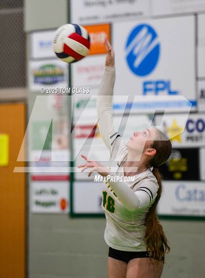 Thumbnail 1 in JV: Arnold @ Pensacola Catholic photogallery.