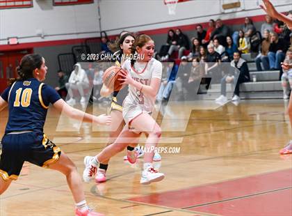 Thumbnail 2 in Cranston West vs. Woodstock Academy photogallery.