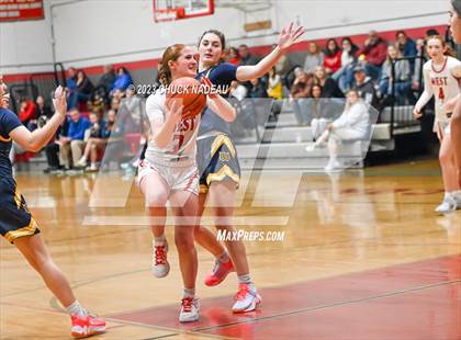 Thumbnail 3 in Cranston West vs. Woodstock Academy photogallery.