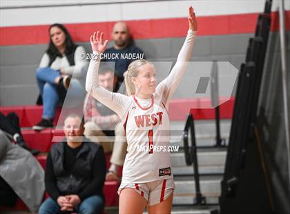 Thumbnail 3 in Cranston West vs. Woodstock Academy photogallery.