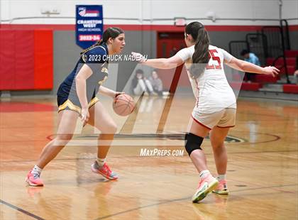 Thumbnail 3 in Cranston West vs. Woodstock Academy photogallery.