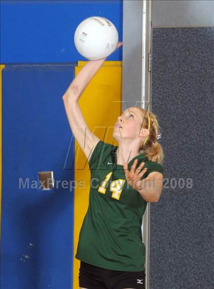 Thumbnail 3 in Moorpark @ Agoura photogallery.
