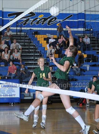 Thumbnail 2 in Moorpark @ Agoura photogallery.