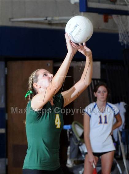 Thumbnail 3 in Moorpark @ Agoura photogallery.