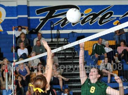 Thumbnail 1 in Moorpark @ Agoura photogallery.