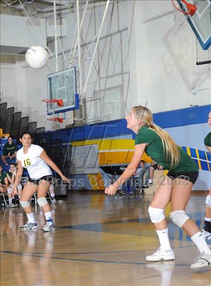 Thumbnail 2 in Moorpark @ Agoura photogallery.