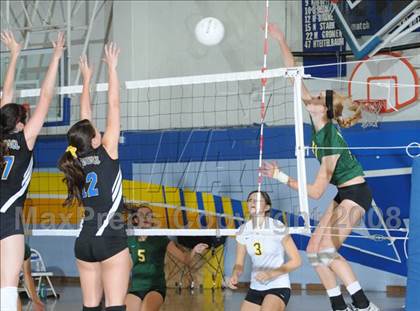 Thumbnail 2 in Moorpark @ Agoura photogallery.