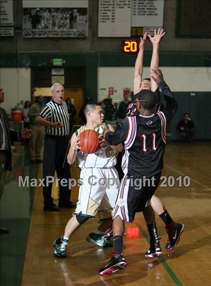 Thumbnail 3 in Salesian @ St. Patrick/St. Vincent photogallery.