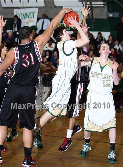 Thumbnail 2 in Salesian @ St. Patrick/St. Vincent photogallery.