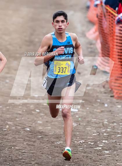 Thumbnail 2 in CIF State Cross Country Championships (Boys D1 Race) photogallery.