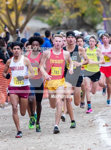Thumbnail 2 in CIF State Cross Country Championships (Boys D1 Race) photogallery.