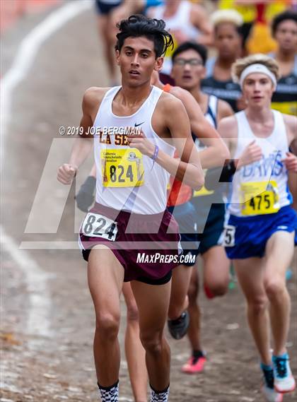 Thumbnail 2 in CIF State Cross Country Championships (Boys D1 Race) photogallery.