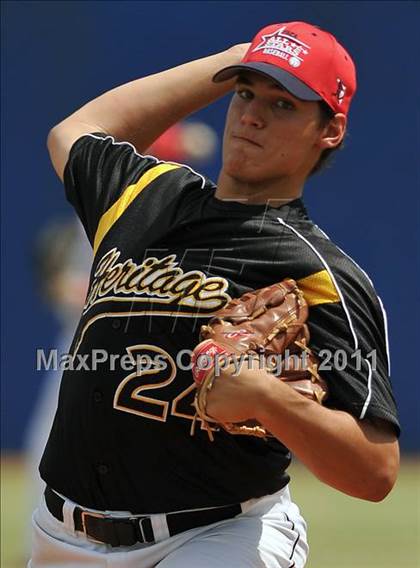 Thumbnail 2 in FACA All-Stars Game 1 (North vs South) photogallery.
