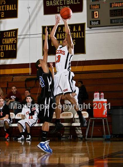 Thumbnail 1 in Tuckahoe vs Saunders (Section One Super Saturday) photogallery.